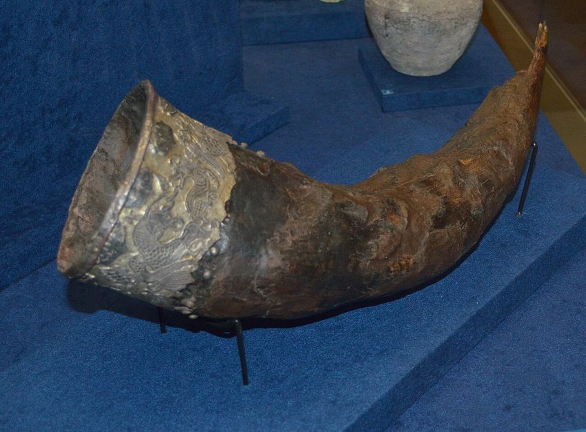 Vergoldetes Trinkhorn aus dem Schwarzen Grab